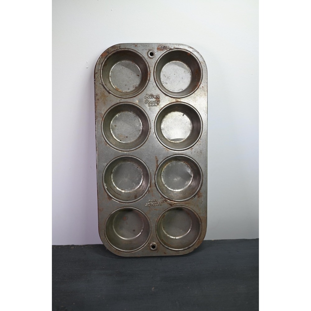Vintage Silver Beauty Muffin Tin USA Ekcoloy T80-8 8 Cup Metal Cupcake Pan 7x14